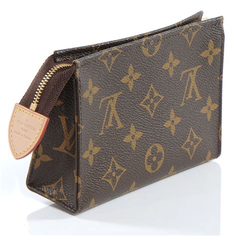 louis vuitton toiletry pouch 15